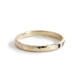 5 Sapphire hammered Ring