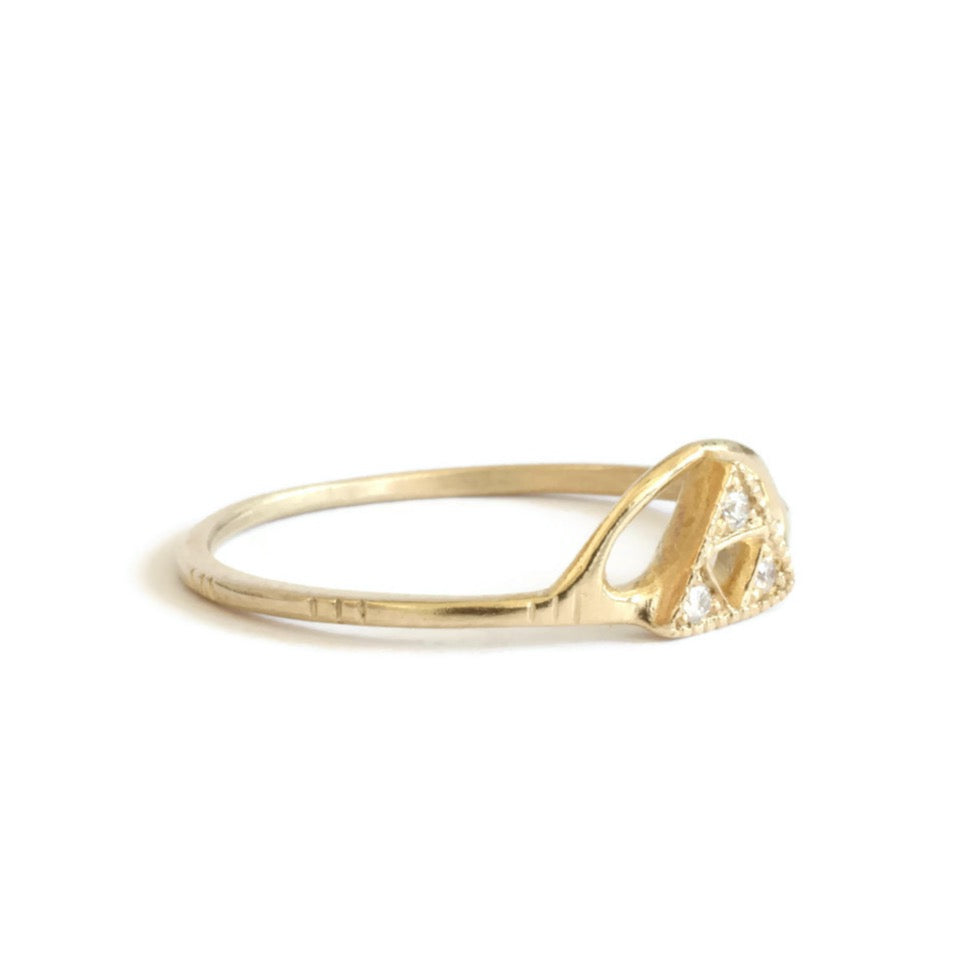 Lio & Linn 3 Triangle & Sun Ring