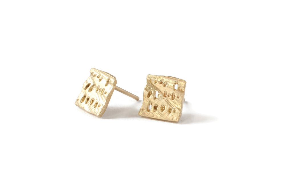 Sanctuary Studs -E157YG, E157RG, E157WG