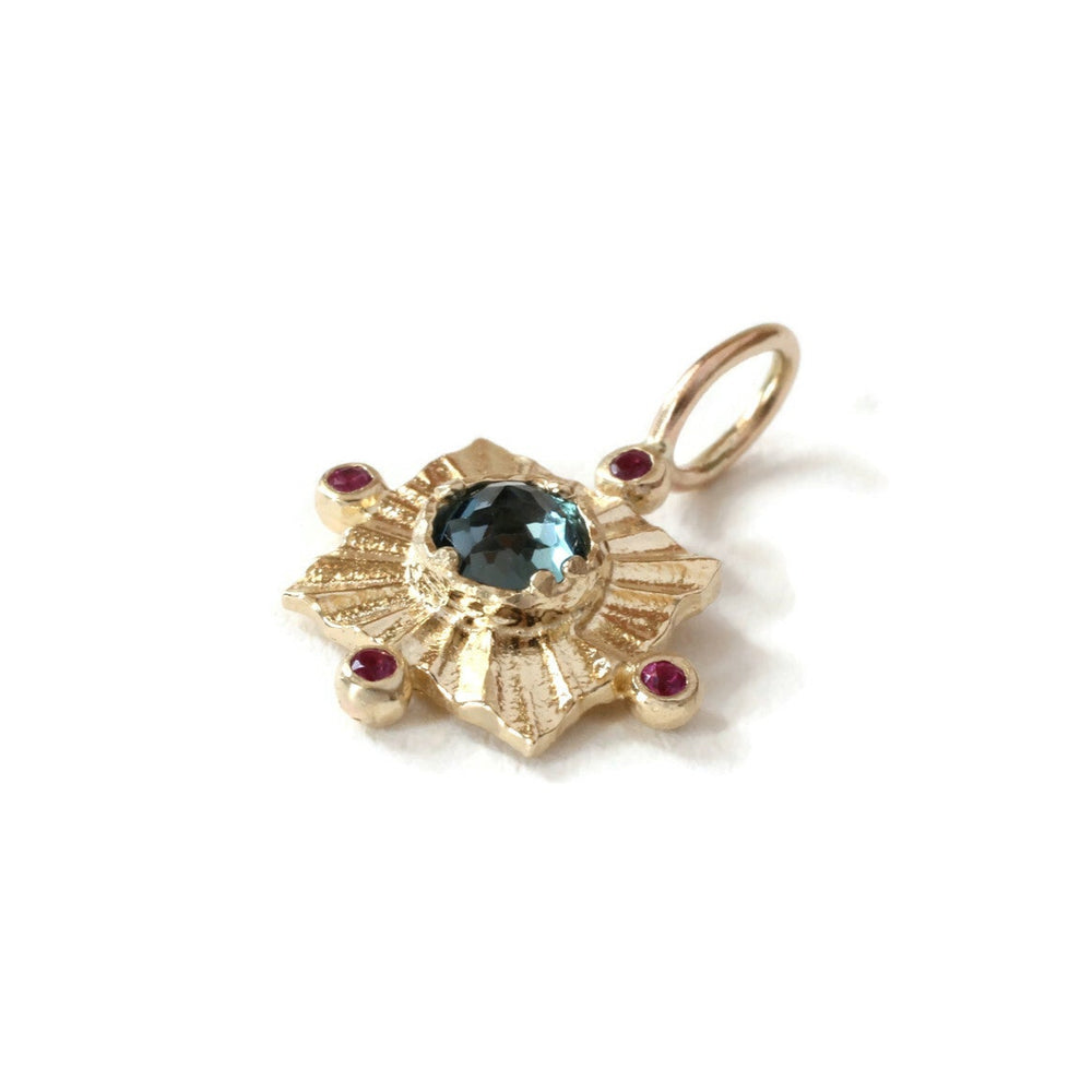 Radiant Light Charm 4